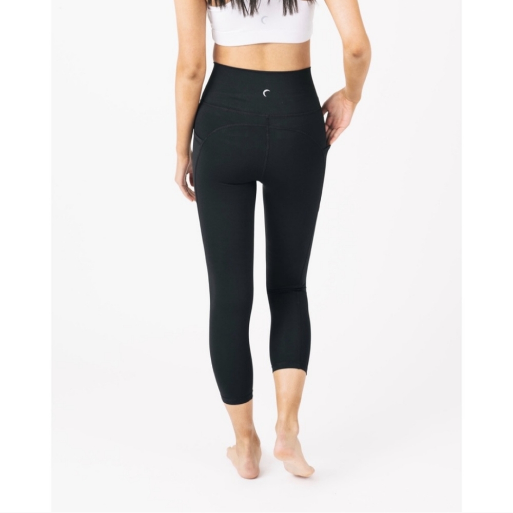 Zyia work out shorter length pant